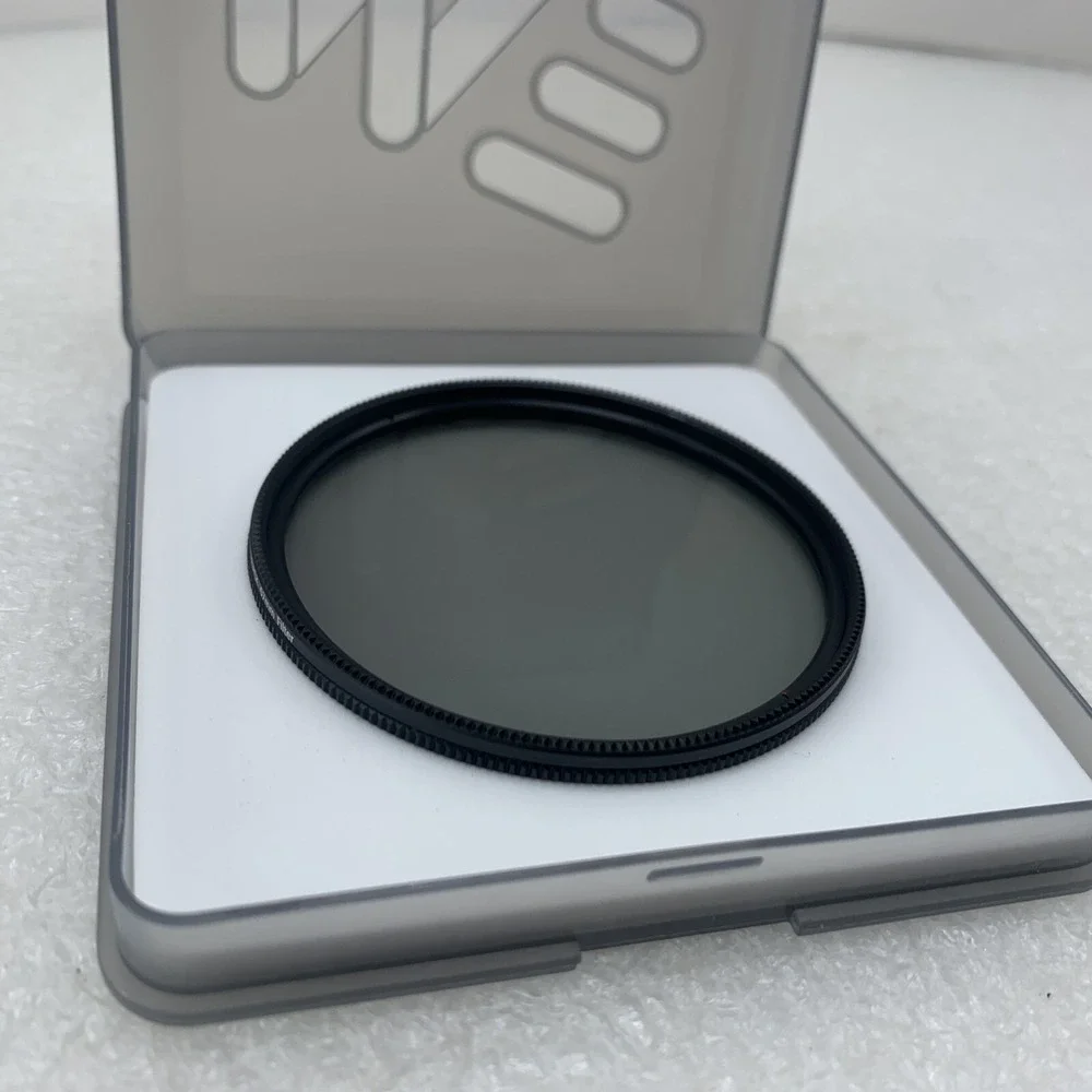 MeFoto Wild Blue Yonder Circular Polarizer Black‎ 67mm Filter w/ Case